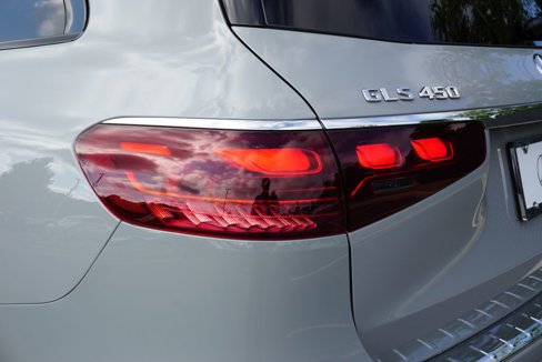 Certified 2025 Mercedes-Benz GLS 450 4MATIC image 15