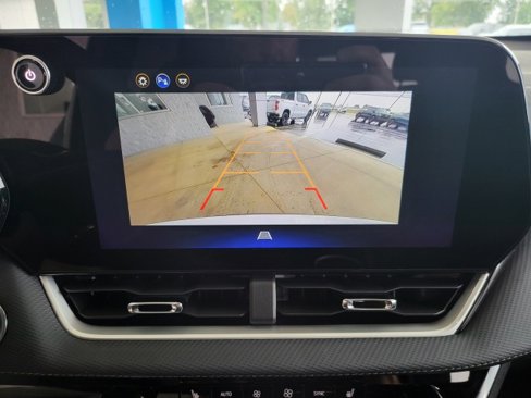 New 2026 Chevrolet Equinox LT w/ Convenience Package II image 4