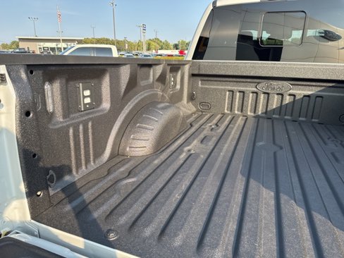 New 2026 Ford F250 Lariat image 38