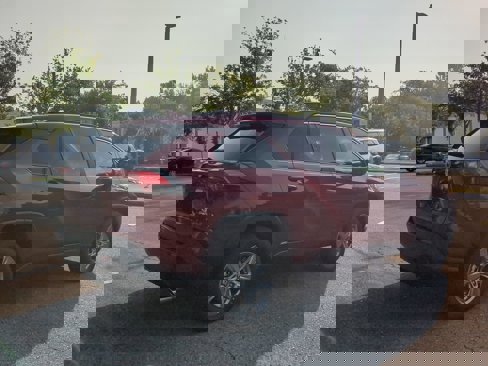 New 2025 Toyota RAV4 LE image 5