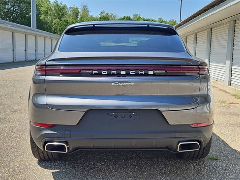 New 2026 Porsche Cayenne Coupe image 6