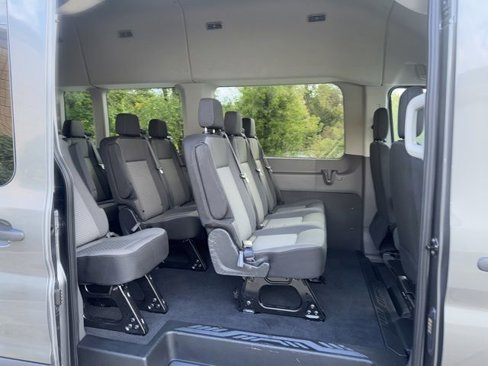 Used 2025 Ford Transit 350 XLT image 23