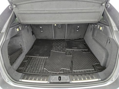Certified 2024 Jaguar F-PACE R-Dynamic S image 14
