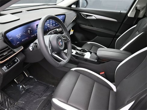 Used 2025 Buick Envision Sport Touring image 10
