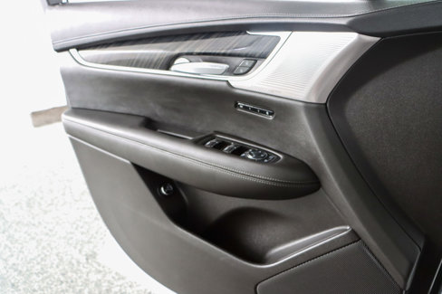 Used 2023 Cadillac XT6 Premium Luxury image 24