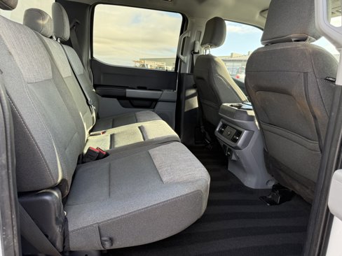 Used 2024 Ford F250 XLT w/ FX4 Off-Road Package image 11