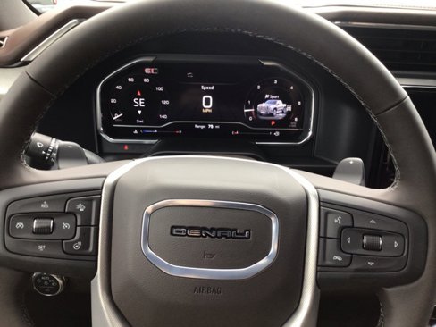 New 2025 GMC Sierra 1500 Denali w/ Denali Reserve Package image 18