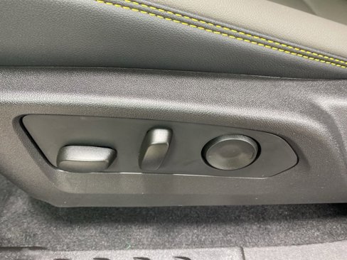 New 2026 Chevrolet Colorado ZR2 w/ Technology Package image 38