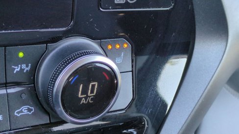 Used 2024 Toyota Highlander XLE image 34