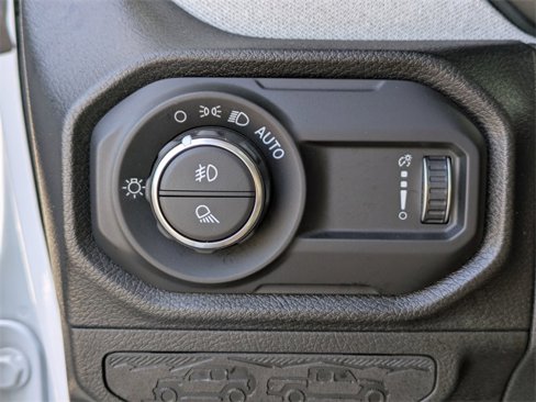 Used 2024 Jeep Gladiator Sport image 22
