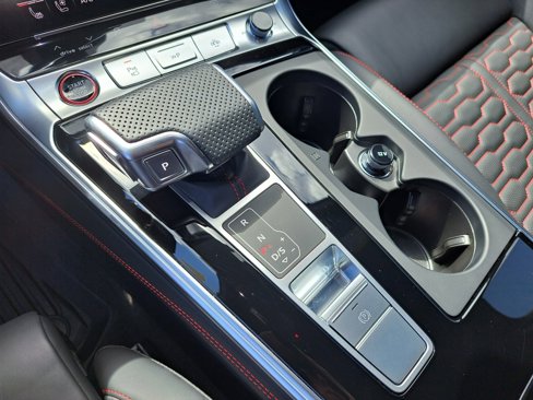 Used 2025 Audi RS 6 performance image 15