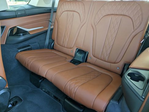 Used 2023 BMW X7 xDrive40i w/ Premium Package image 29