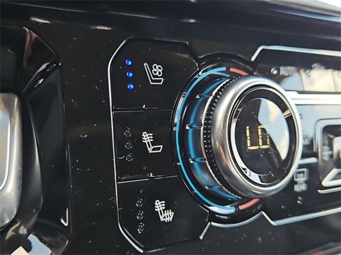 New 2026 GMC Sierra 3500 Denali w/ Denali Reserve Package image 22