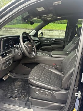 Used 2024 Cadillac Escalade V image 11