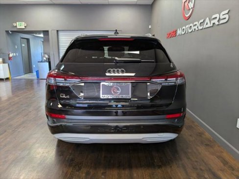 Used 2023 Audi Q4 e-tron Premium Plus w/ Premium Plus image 7