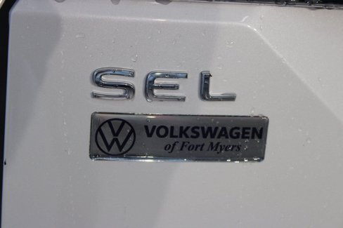 New 2026 Volkswagen Atlas SEL image 12