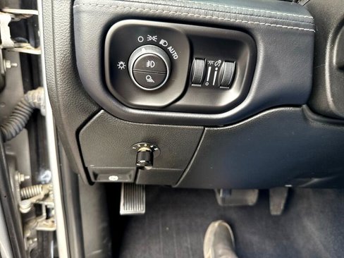 Used 2019 RAM 2500 Limited image 16