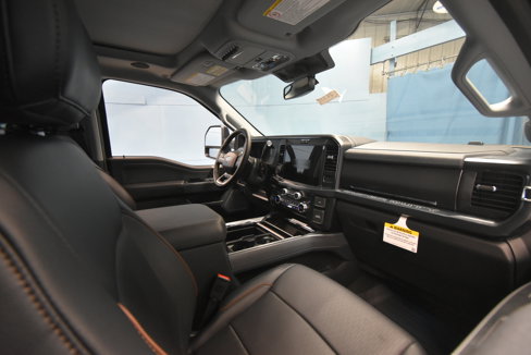 New 2025 Ford F350 Lariat w/ Lariat Ultimate Package image 18