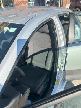 Used 2021 Toyota Corolla LE w/ Carpet Mat Package (TMS) image 26