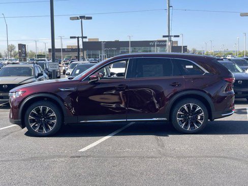 New 2025 MAZDA CX-90 Plug-In Hybrid w/ Premium Plus image 3
