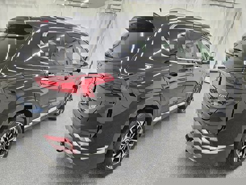 Used 2020 Hyundai Santa Fe SEL image 5
