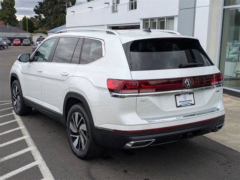 New 2025 Volkswagen Atlas SEL image 3