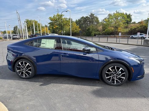 New 2026 Toyota Prius Plug-In Hybrid image 6