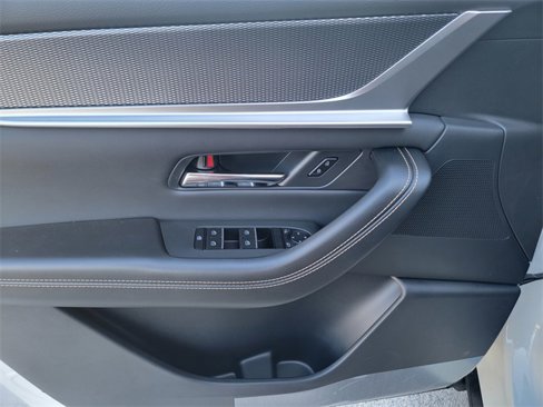 New 2025 MAZDA CX-70 Plug-In Hybrid w/ Premium Pkg image 8