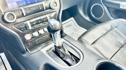 Used 2022 Ford Mustang Premium image 19