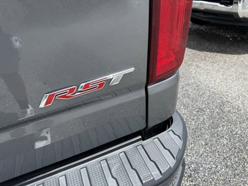 Used 2021 Chevrolet Silverado 1500 RST w/ Z71 Off-Road Package image 5