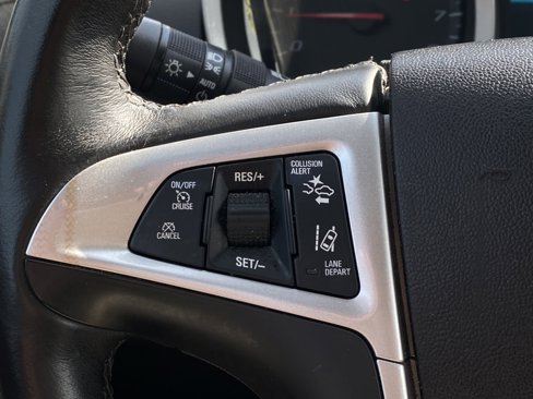 Used 2017 Chevrolet Equinox Premier w/ Enhanced Convenience Package image 13