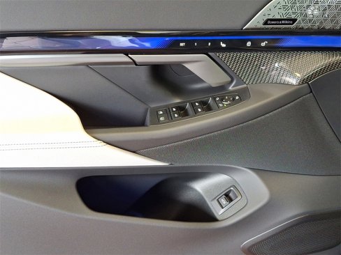 New 2025 BMW M5 w/ M Driver's Package image 8