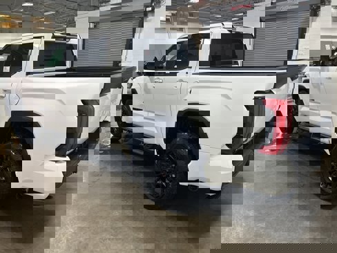 New 2026 Toyota Tundra SR5 image 5