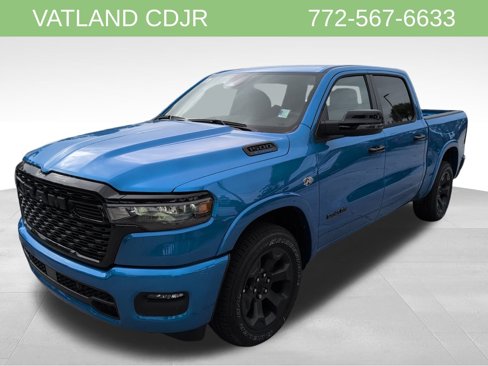 New 2026 RAM 1500 4x4 Crew Cab image 3