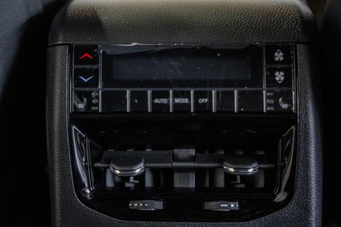 New 2025 Jeep Grand Cherokee L Limited w/ Luxury Tech Group II image 30