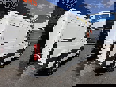 Used 2022 Mercedes-Benz Sprinter 2500 image 22