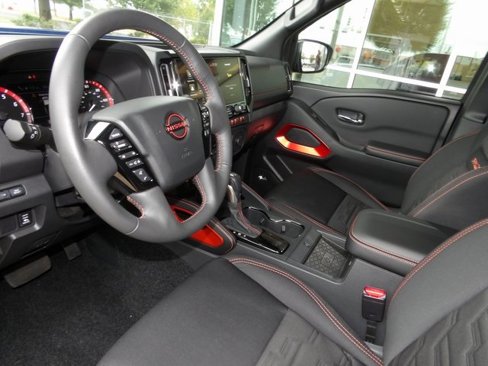 Certified 2025 Nissan Frontier Pro-X w/ Pro Convenience Package image 17