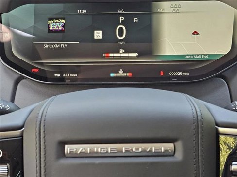 New 2025 Land Rover Range Rover Long Wheelbase SE image 11