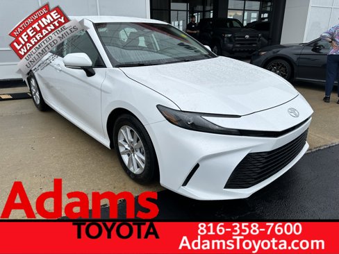 New 2026 Toyota Camry LE image 1
