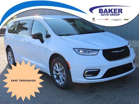 New 2026 Chrysler Pacifica Select image 1