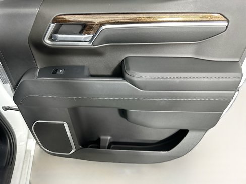 Used 2024 GMC Sierra 1500 Elevation image 28