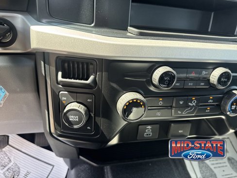 New 2026 Ford F250 XL w/ XL Chrome Package image 26