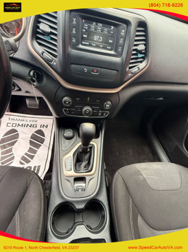 Used 2016 Jeep Cherokee Latitude w/ Safety/Convenience Group image 15