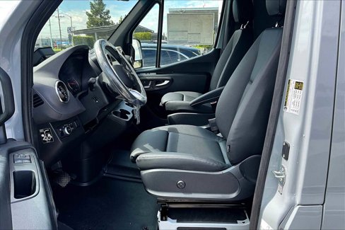 New 2025 Mercedes-Benz Sprinter 2500 image 9