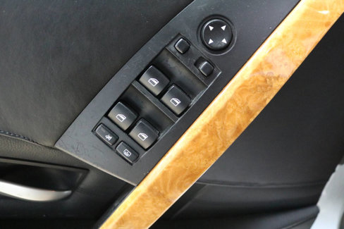 Used 2007 BMW M5 image 33
