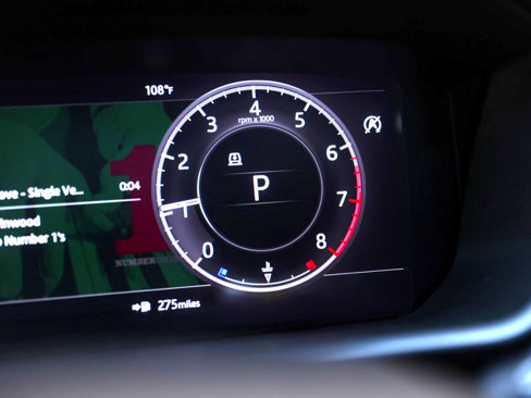 Used 2020 Land Rover Discovery Landmark image 41