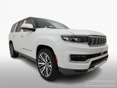 Used 2022 Jeep Grand Wagoneer Series III image 3