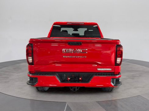 New 2026 GMC Sierra 1500 Elevation image 4