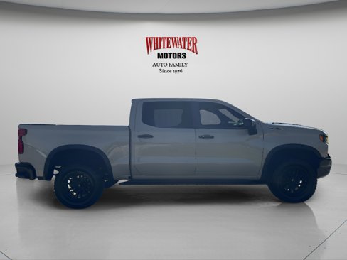 Used 2022 Chevrolet Silverado 1500 ZR2 w/ Technology Package image 6