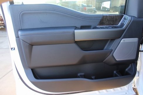 New 2025 Ford F250 Lariat w/ Lariat Ultimate Package image 6